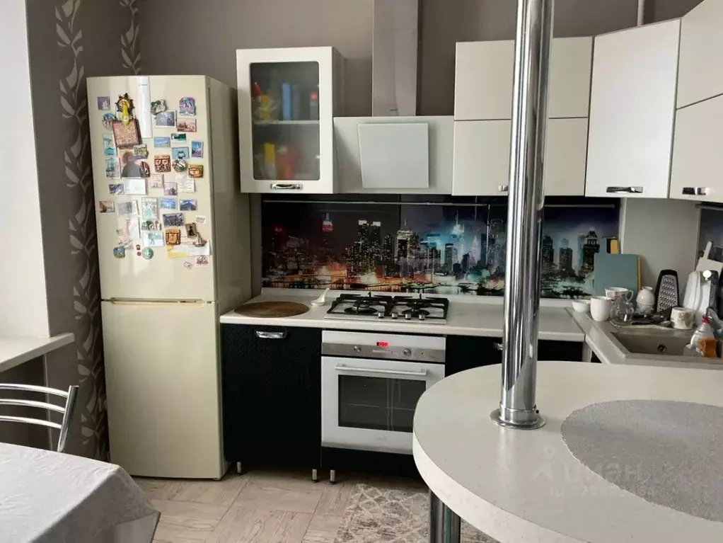 2-к кв. Волгоградская область, Волгоград Рабоче-Крестьянская ул., 37 ... - Фото 1