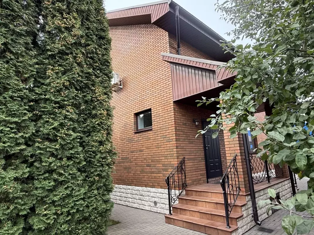 Коттедж в Тульская область, Тула Скуратовская ул., 73 (580 м) - Фото 1