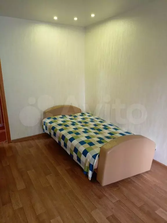 3-к. квартира, 60 м, 3/5 эт. - Фото 0