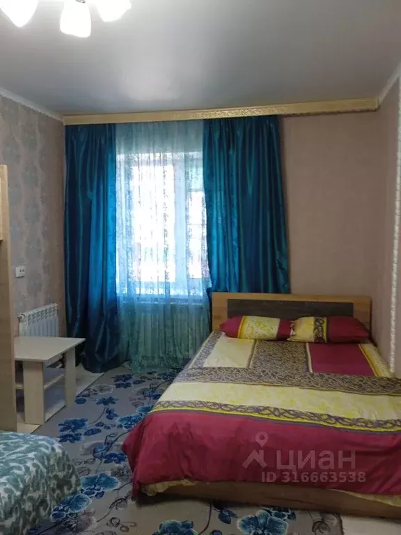 1-к кв. Воронежская область, Павловск Северный мкр, 19 (40.0 м) - Фото 0