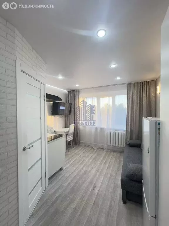Квартира-студия: Чебоксары, Московский проспект, 43 (18 м) - Фото 1