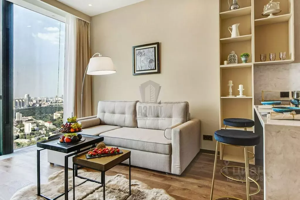 2-к кв. Москва 1-й Красногвардейский проезд, 22с1 (59.0 м) - Фото 1