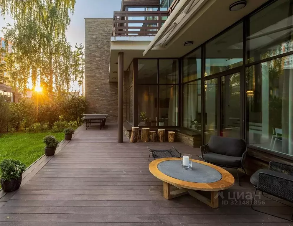 Дом в Московская область, Красногорск Резиденция Рублево кп,  (450 м) - Фото 2