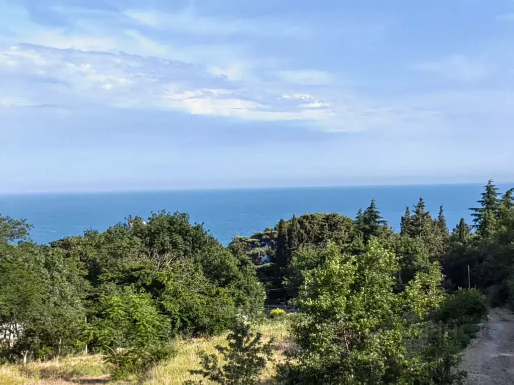 Участок в Крым, Ялта муниципальный округ, Кореиз пгт ш. Кореизское ... - Фото 1