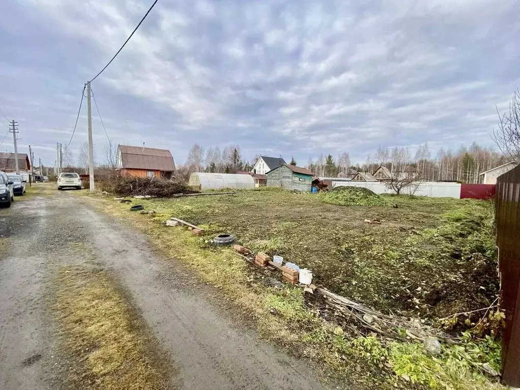 Участок в Свердловская область, Екатеринбург Визовец-7 СТ, ул. 3-я ... - Фото 1