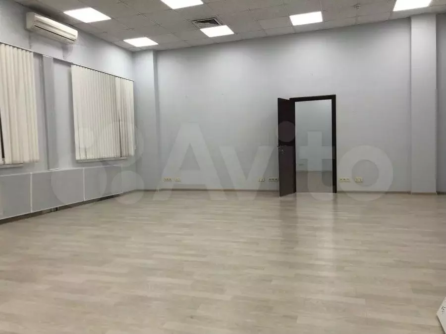 Продам помещение свободного назначения, 8330 м - Фото 0