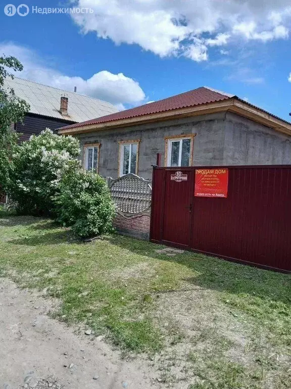 Дом в Абакан, 2-я Проточная улица, 93 (100 м) - Фото 1