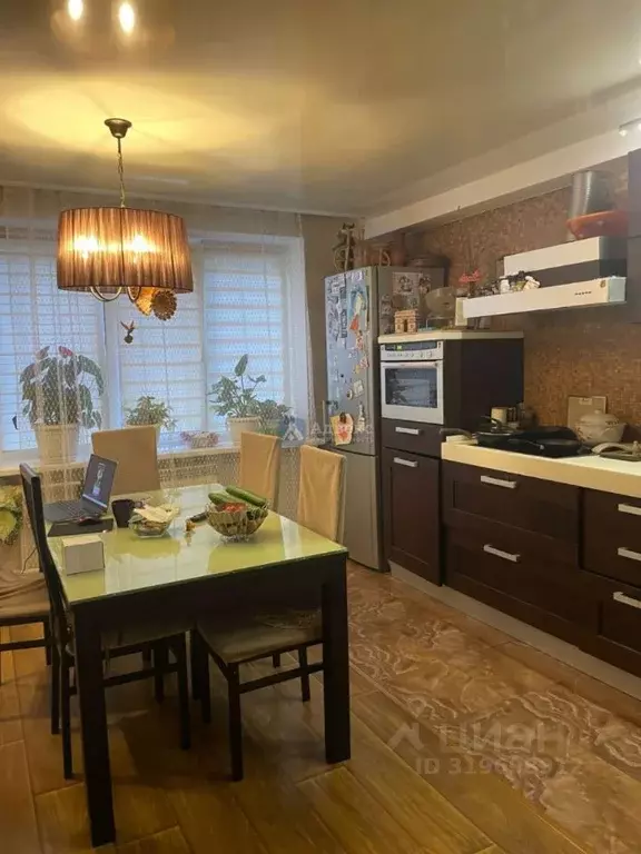 3-к кв. Тюменская область, Тюмень ул. Пермякова, 78к2 (90.6 м) - Фото 1