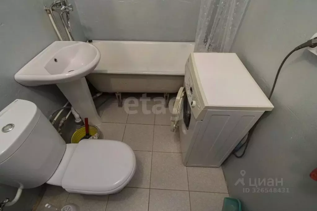 1-к кв. Тюменская область, Тюмень Рижская ул., 74 (32.0 м) - Фото 0