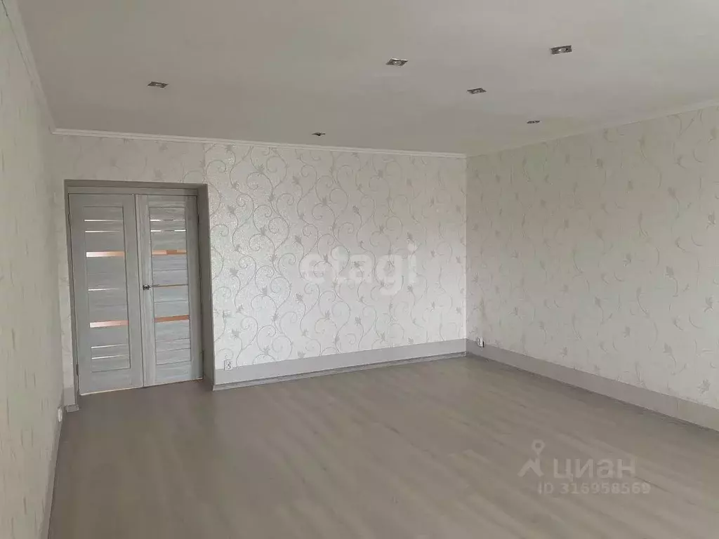 2-к кв. Ханты-Мансийский АО, Ханты-Мансийск Красноармейская ул., 26 ... - Фото 1