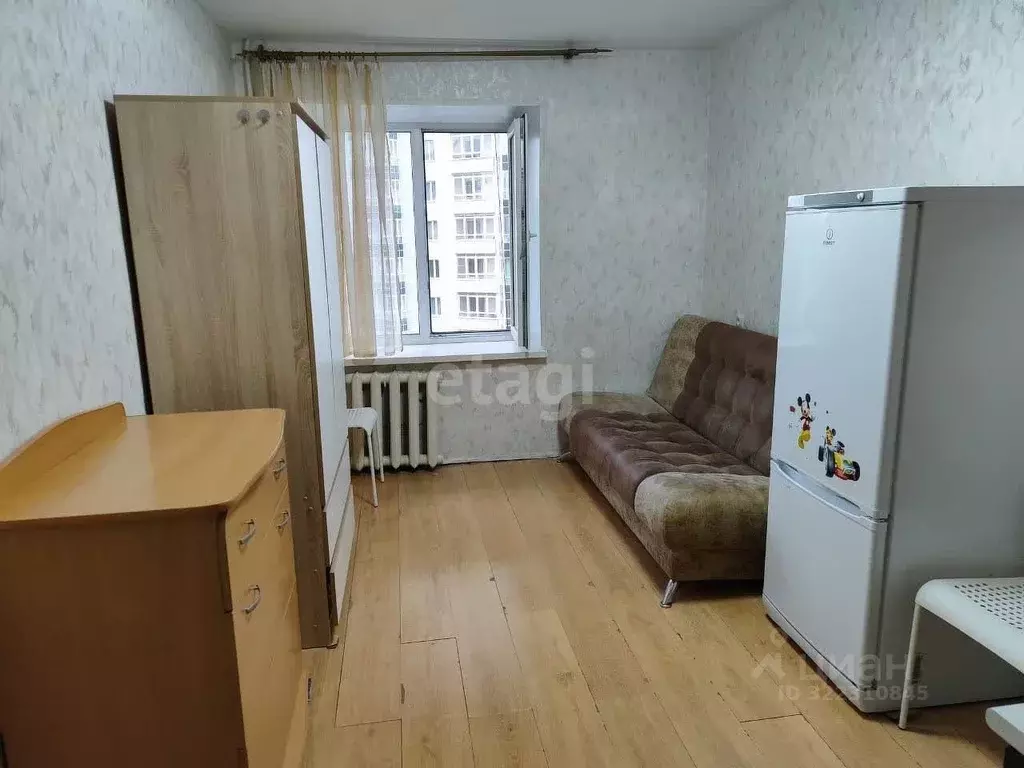 Комната Свердловская область, Екатеринбург ул. Папанина, 9 (11.5 м) - Фото 1