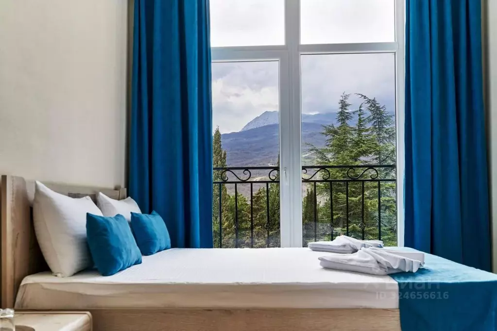 Комната Крым, Алушта муниципальный округ, с. Изобильное ул. ... - Фото 2