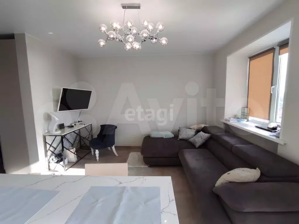 2-к. квартира, 55 м, 10/15 эт. - Фото 0