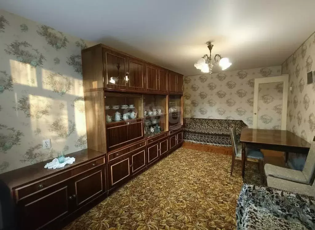 2-к кв. Татарстан, Зеленодольск ул. Вали Хазиева, 5 (46.0 м) - Фото 1