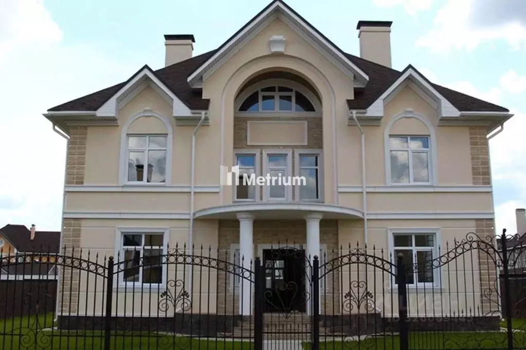 Коттедж в Москва Усадьба Романцево кп, 8 (350 м) - Фото 2