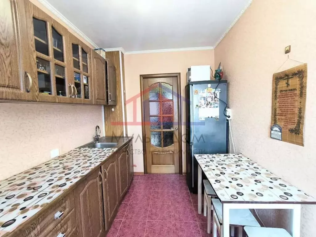 3-к кв. Белгородская область, Губкин Севастопольская ул., 12 (59.6 м) - Фото 1