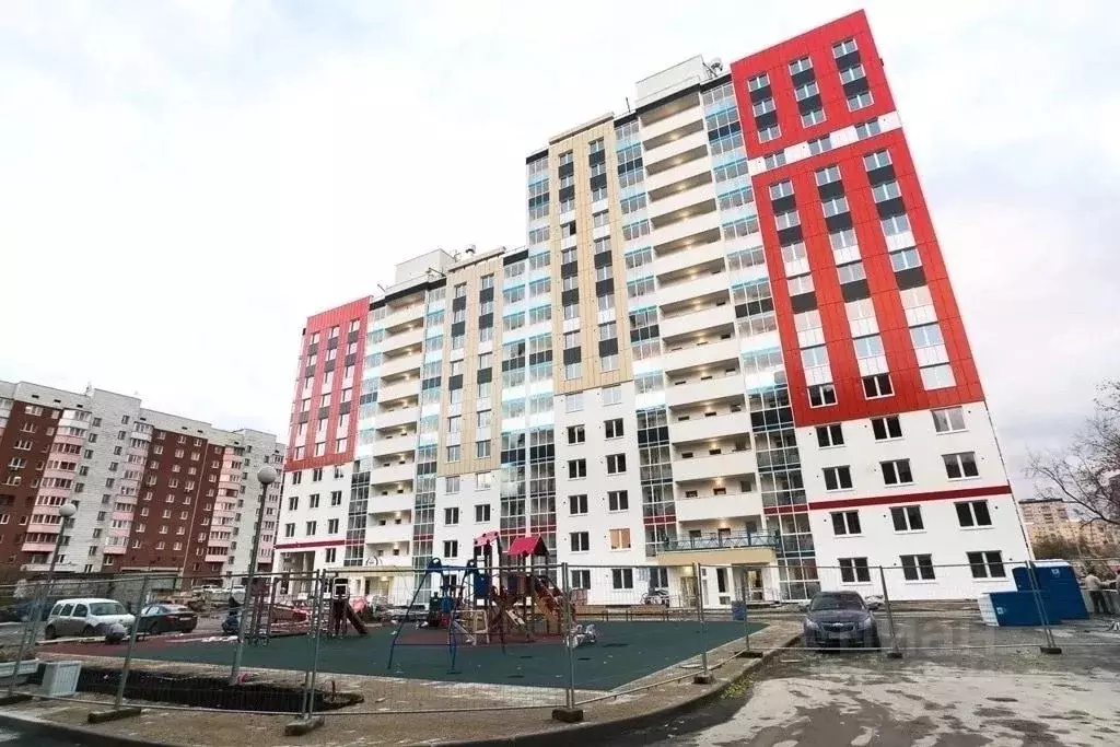 Студия Свердловская область, Екатеринбург Эльмаш жилрайон, пер. ... - Фото 0