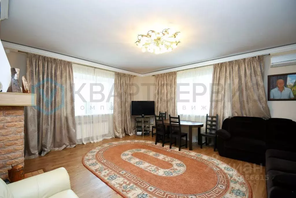 Дом в Омская область, Омский район, с. Калинино Советская ул. (141 м) - Фото 1