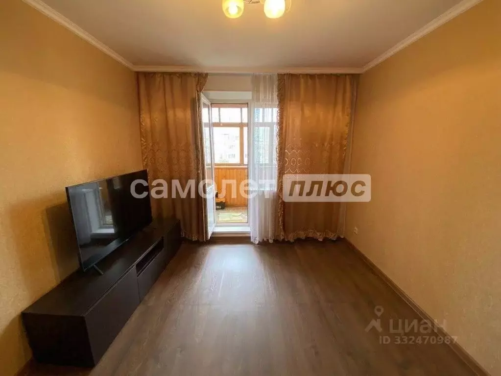 3-к кв. Белгородская область, Белгород ул. Конева, 21 (73.3 м) - Фото 1