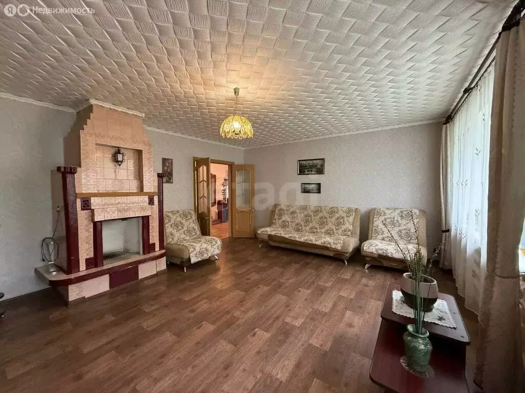 Дом в Ачинск, улица Металлургов (105.8 м) - Фото 1