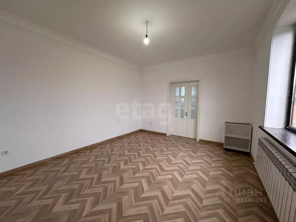 Дом в Ингушетия, Назрановский район, с. Плиево ул. Мержоева (320 м) - Фото 2