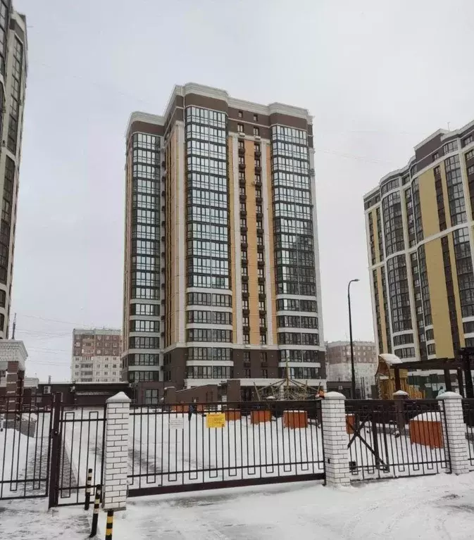 2-к кв. Алтайский край, Барнаул ул. 65 лет Победы, 1 (50.0 м) - Фото 2