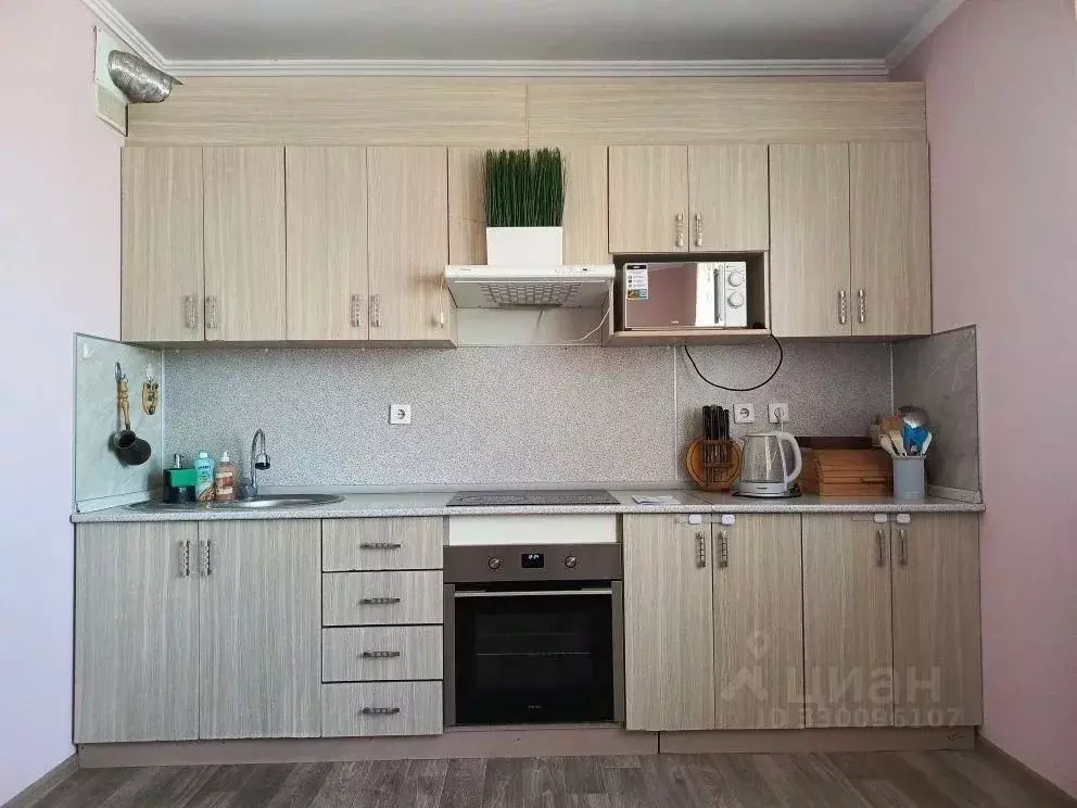 2-к кв. Краснодарский край, Краснодар Российская ул., 74к3 (66.4 м) - Фото 1
