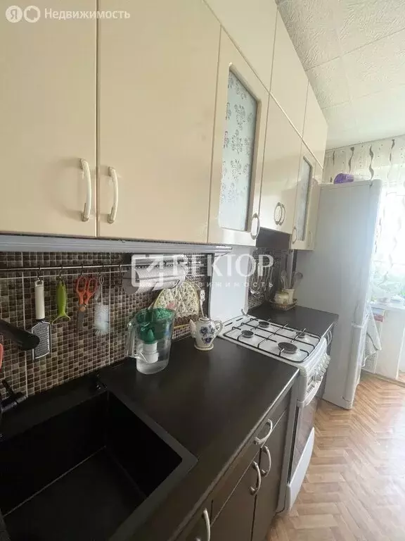 3-комнатная квартира: Кострома, улица Ивана Сусанина, 25 (64.7 м) - Фото 1