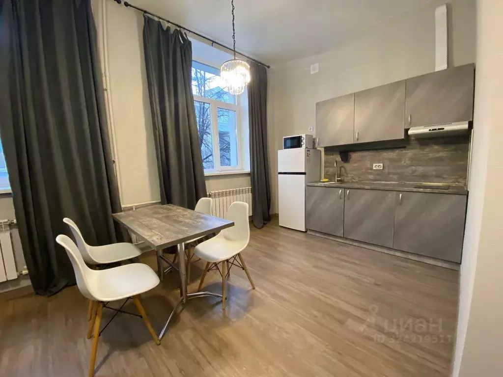 2-к кв. Татарстан, Казань ул. Бутлерова, 34 (51.0 м) - Фото 0