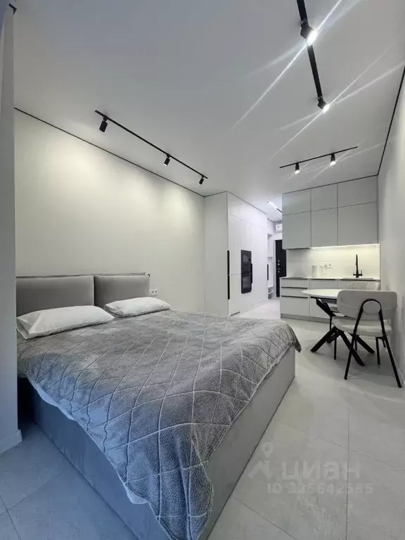 Студия Краснодарский край, Сочи Бытха мкр, ул. Ясногорская, 16/6к6 ... - Фото 0