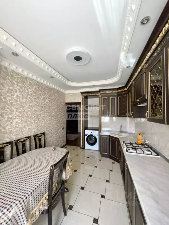 2-к кв. Кабардино-Балкария, Нальчик Эльбрусская ул., 19 (80.0 м) - Фото 1