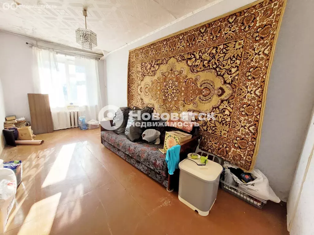 3-комнатная квартира: Киров, улица Опарина, 8 (57.3 м) - Фото 0