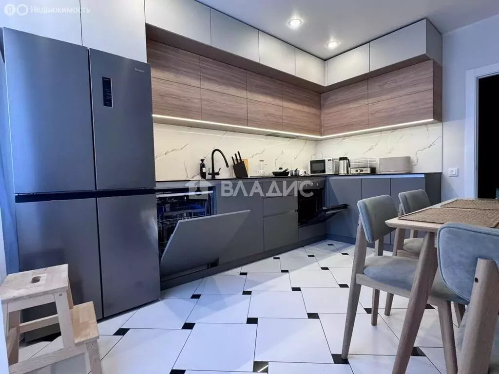 3-комнатная квартира: Засечное, Светлая улица, 14 (86.6 м) - Фото 1