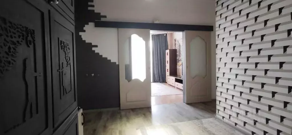 2-к кв. Хакасия, Абакан ул. Стофато, 5Д (66.7 м) - Фото 2