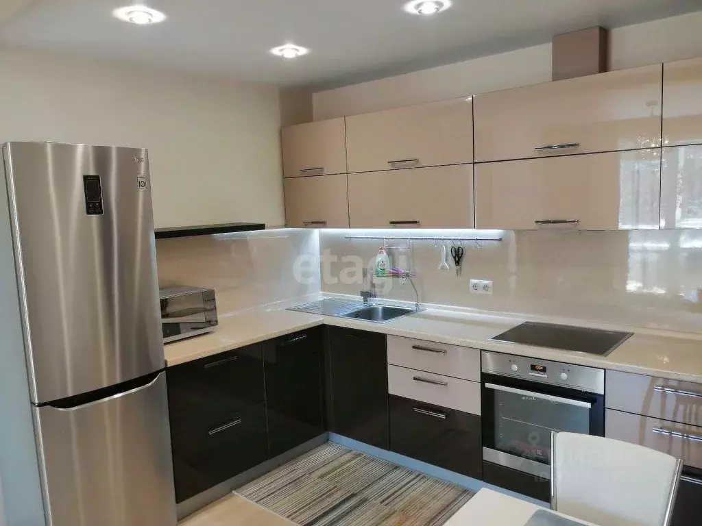 2-к кв. Приморский край, Владивосток ул. Жигура, 26 (50.0 м) - Фото 1