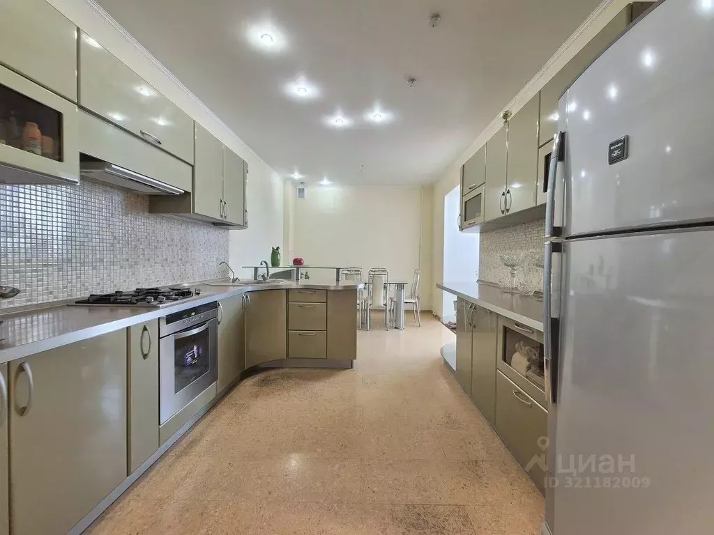 4-к кв. Татарстан, Зеленодольск Первомайская ул., 10 (113.0 м) - Фото 1