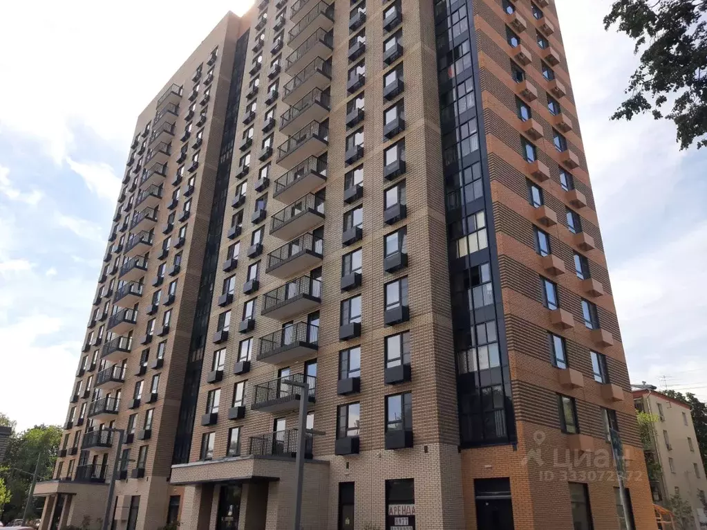 Гараж в Москва 2-я Владимирская ул., 30 (19 м) - Фото 1