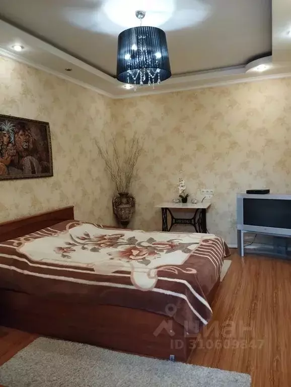 2-к кв. Ставропольский край, Кисловодск Красноармейская ул., 18 (42.0 ... - Фото 1