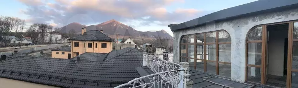 Дом 1000 м на участке 11,4 сот. - Фото 0