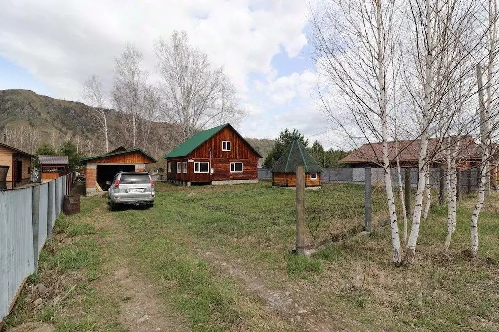 Дом в Алтай, Майминский район, Соузгинское с/пос, пос. Турбаза Юность ... - Фото 1