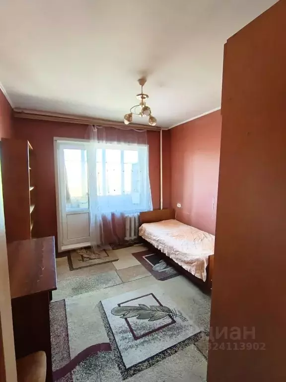 Комната Алтайский край, Барнаул ул. Панфиловцев, 3 (12.0 м) - Фото 2