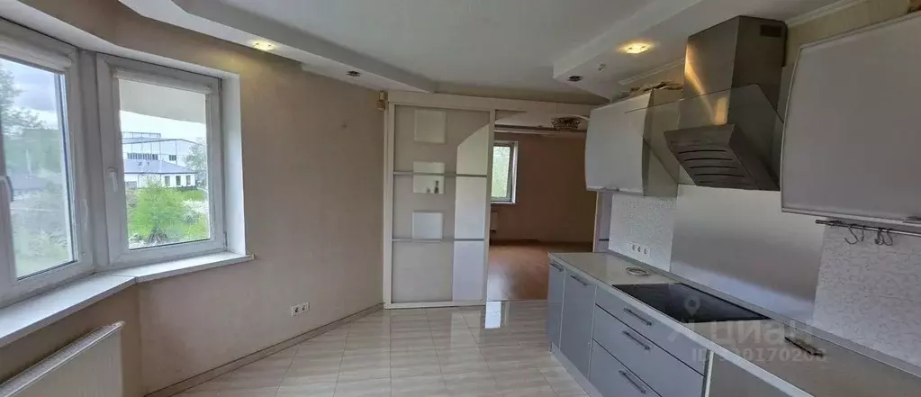 2-к кв. Санкт-Петербург 2-я Жерновская ул., 23 (74.0 м) - Фото 1
