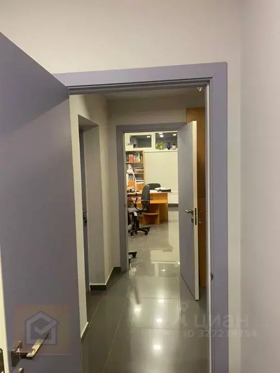 Офис в Севастополь ул. Парковая, 12 (78 м) - Фото 2