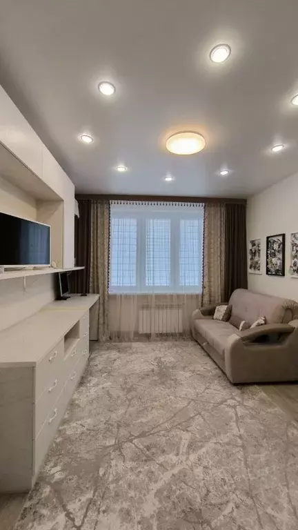 1-к кв. Саратовская область, Энгельс Дубовская ул., 5к2 (39.8 м) - Фото 1