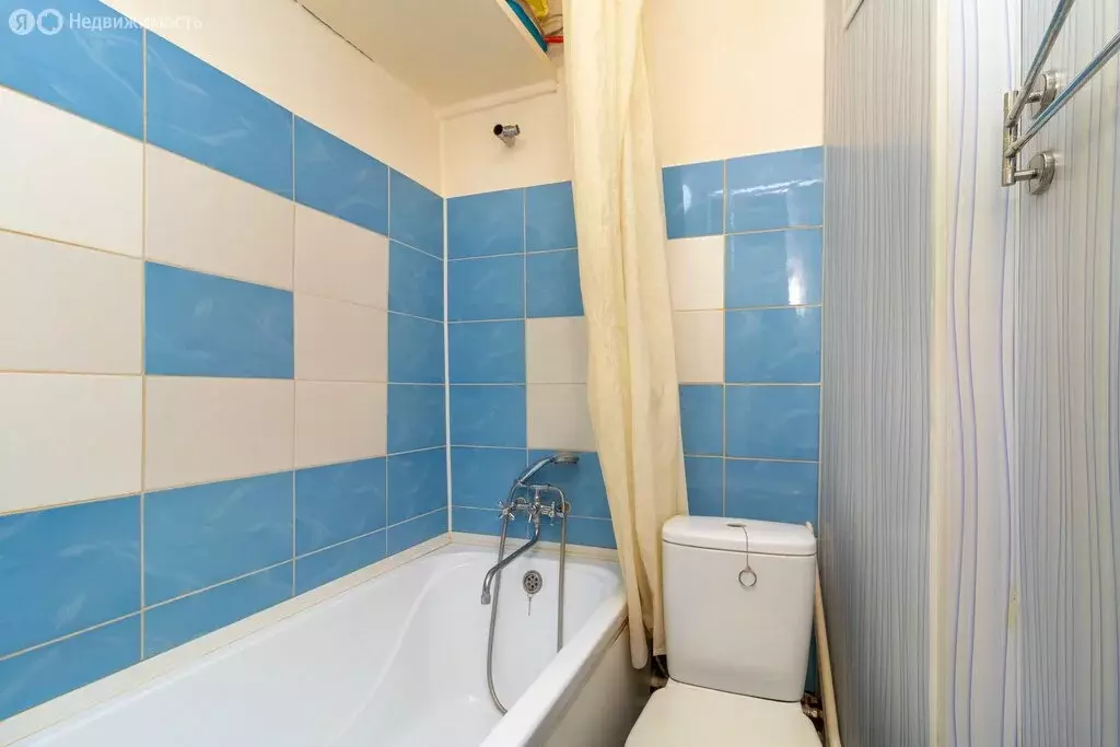 1-комнатная квартира: Тюмень, улица Газовиков, 24 (31 м) - Фото 1