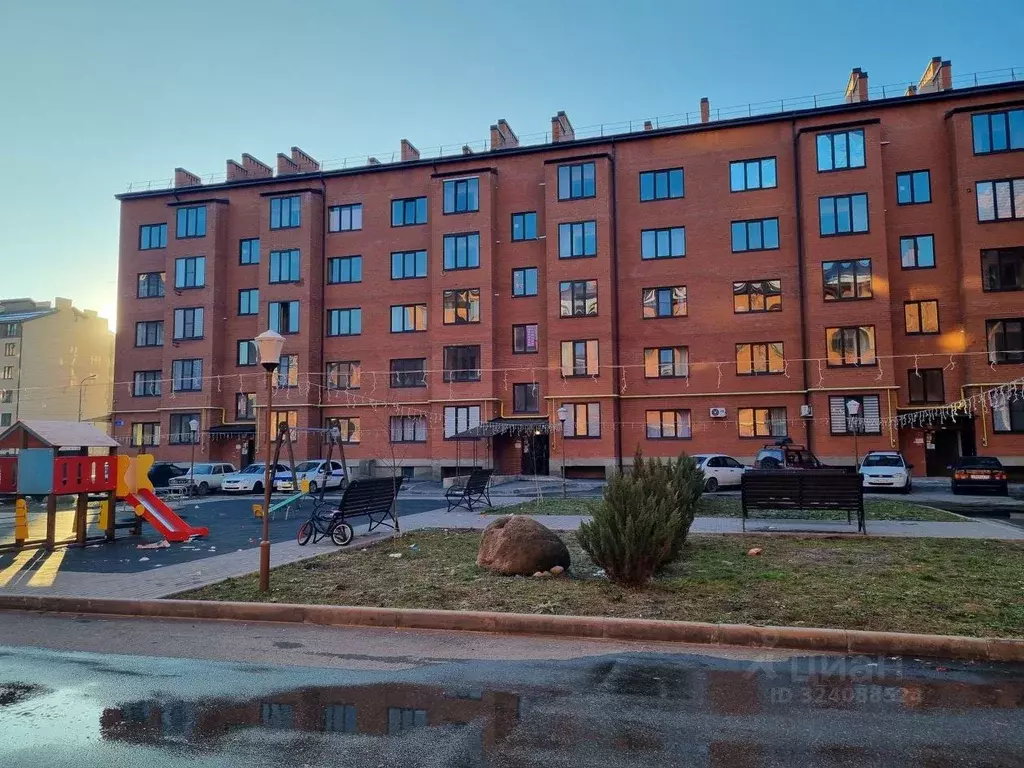 3-к кв. Северная Осетия, Владикавказ ул. Билара Кабалоева, 16А (82.0 ... - Фото 1