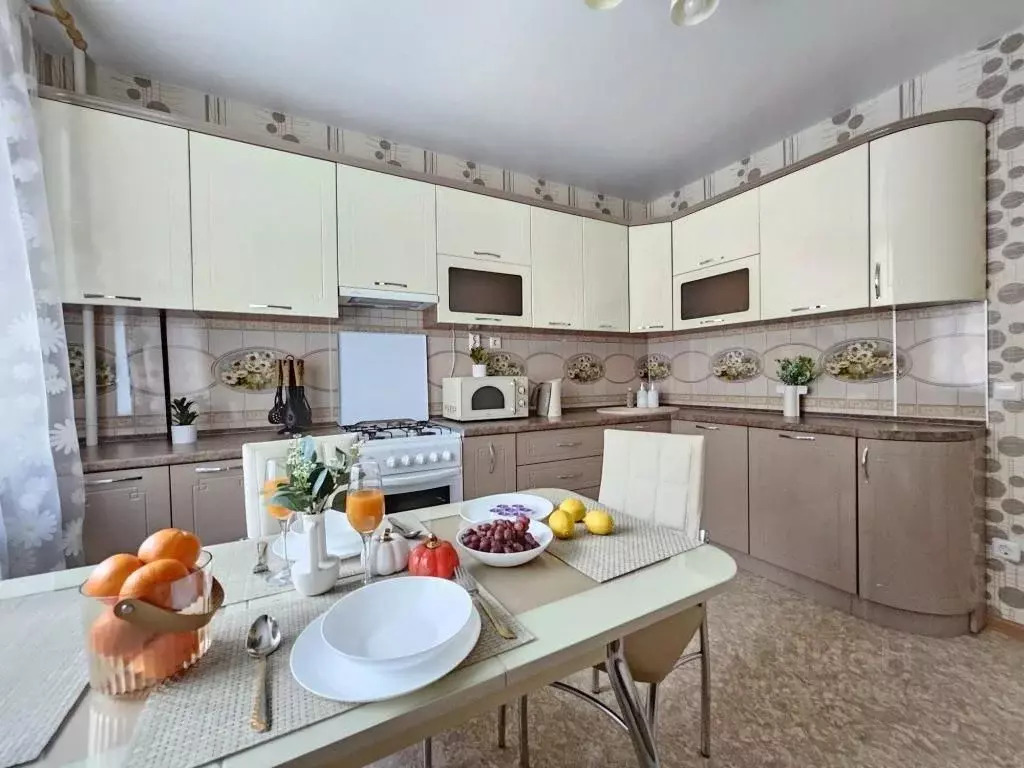 1-к кв. Вологодская область, Череповец просп. Шекснинский, 16 (49.0 м) - Фото 2