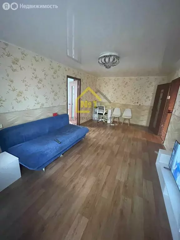 2-комнатная квартира: Озерск, улица Кирова, 26 (50 м) - Фото 0