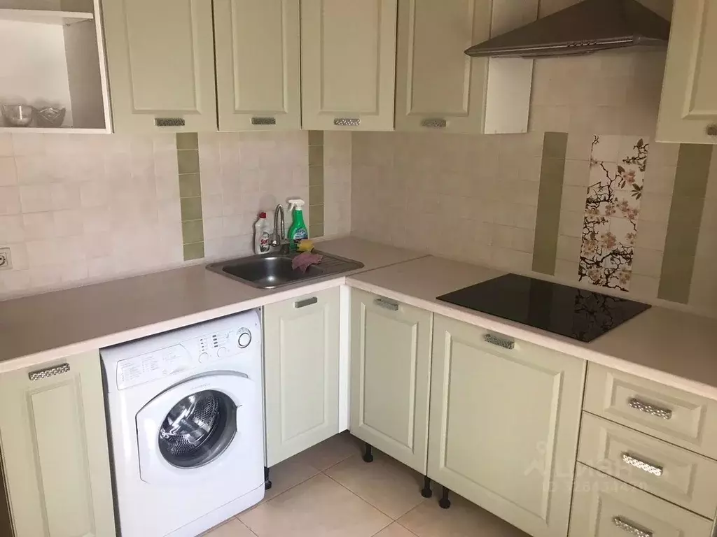 1-к кв. Краснодарский край, Новороссийск Южная ул., 3 (41.0 м) - Фото 1