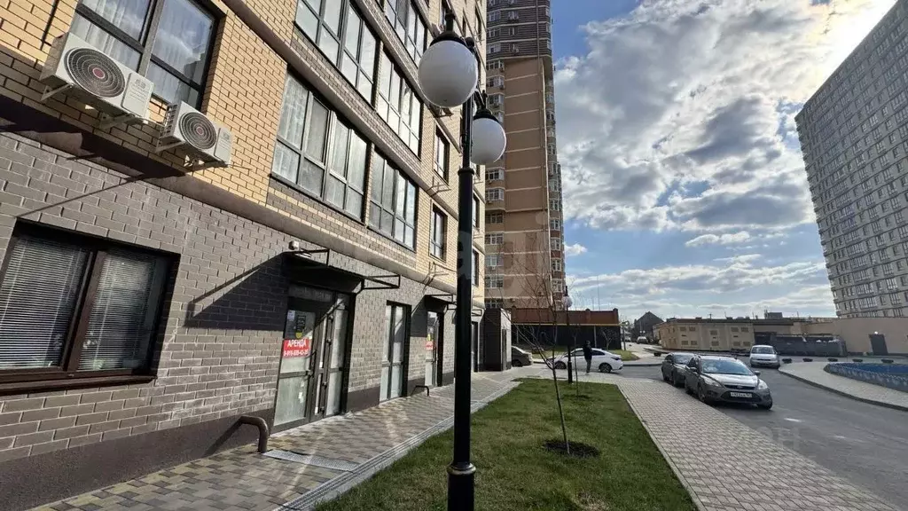 3-к кв. Ростовская область, Ростов-на-Дону Тибетская ул., 1Вс3 (85.64 ... - Фото 1